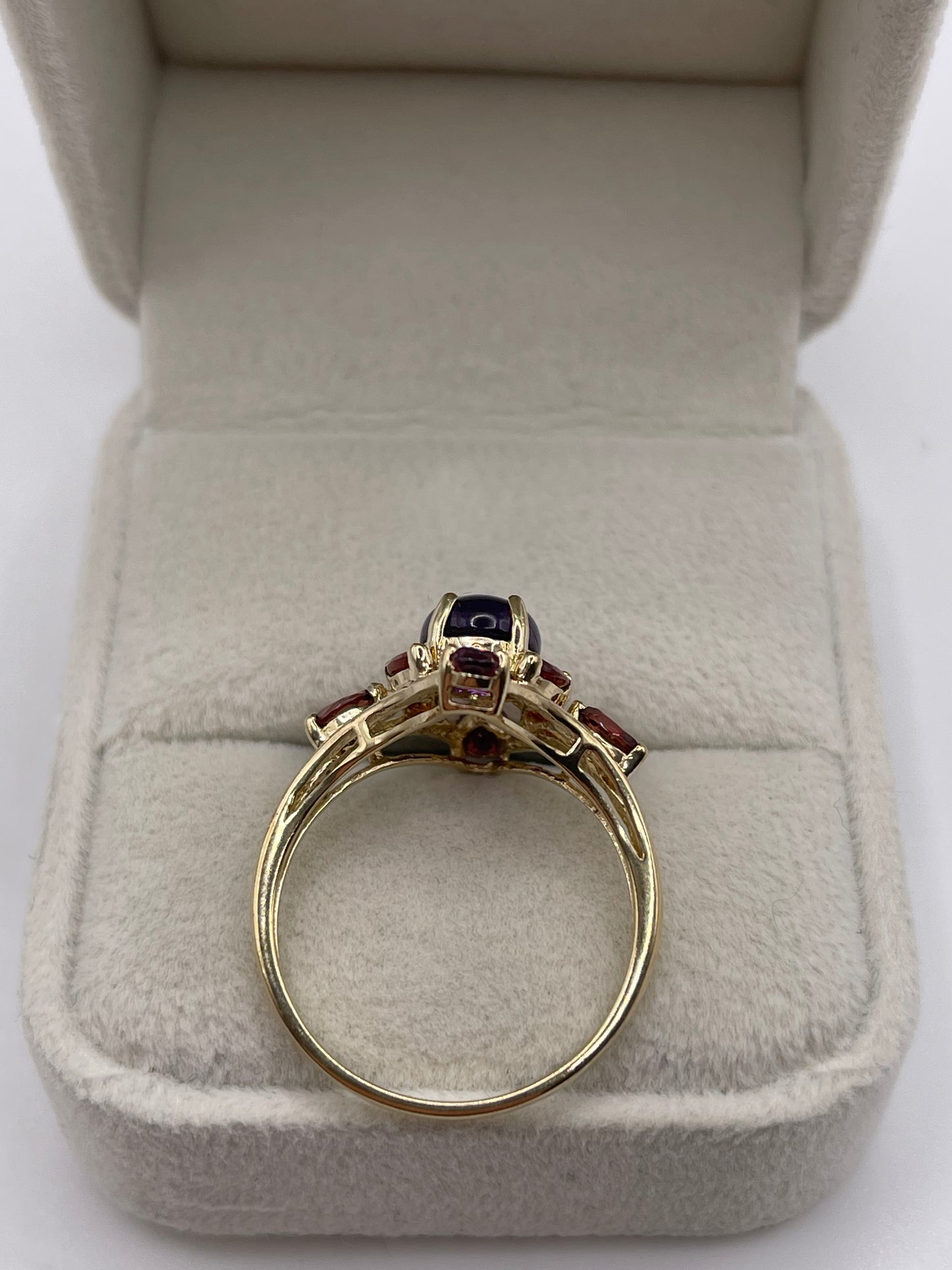 9ct gold amethyst and garnet ring