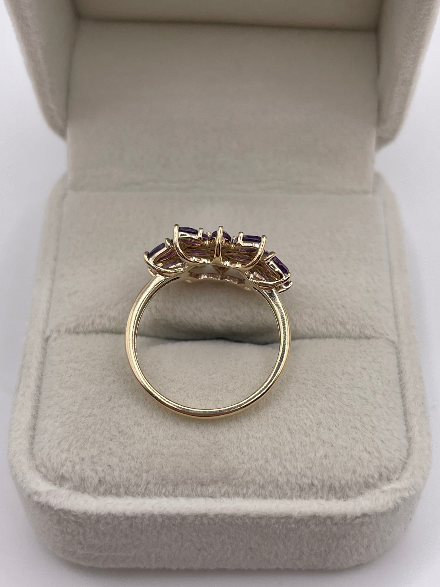 9ct gold amethyst cluster ring