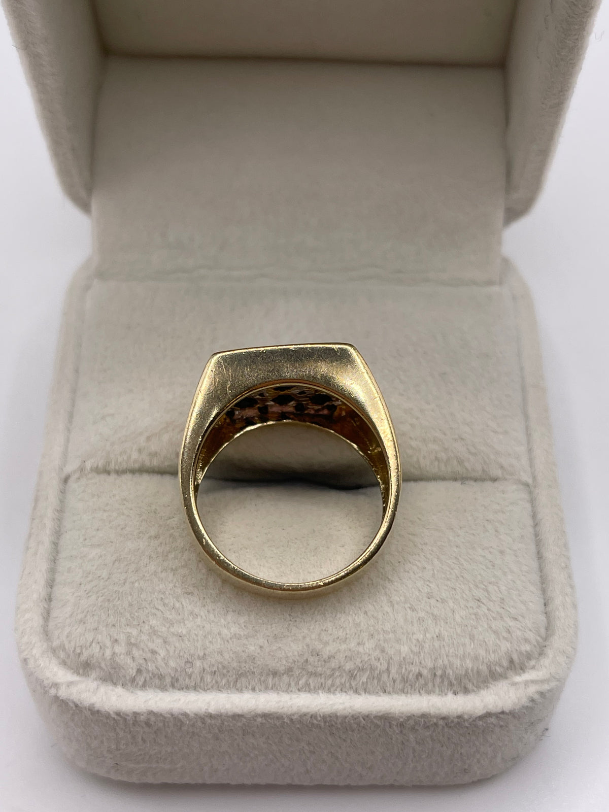 9ct gold sapphire and diamond cluster ring