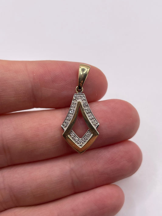 9ct gold diamond pendant