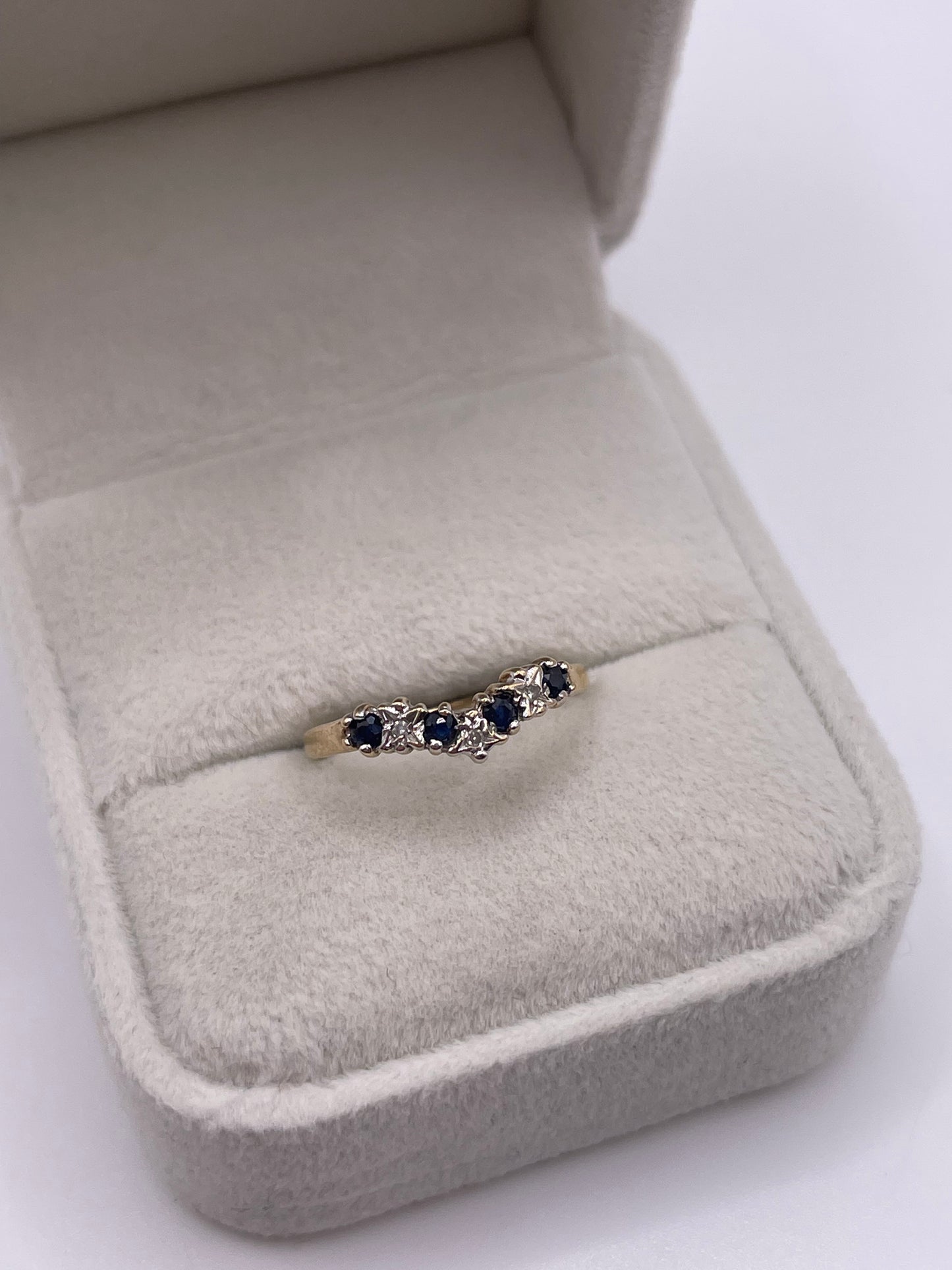9ct gold wishbone ring