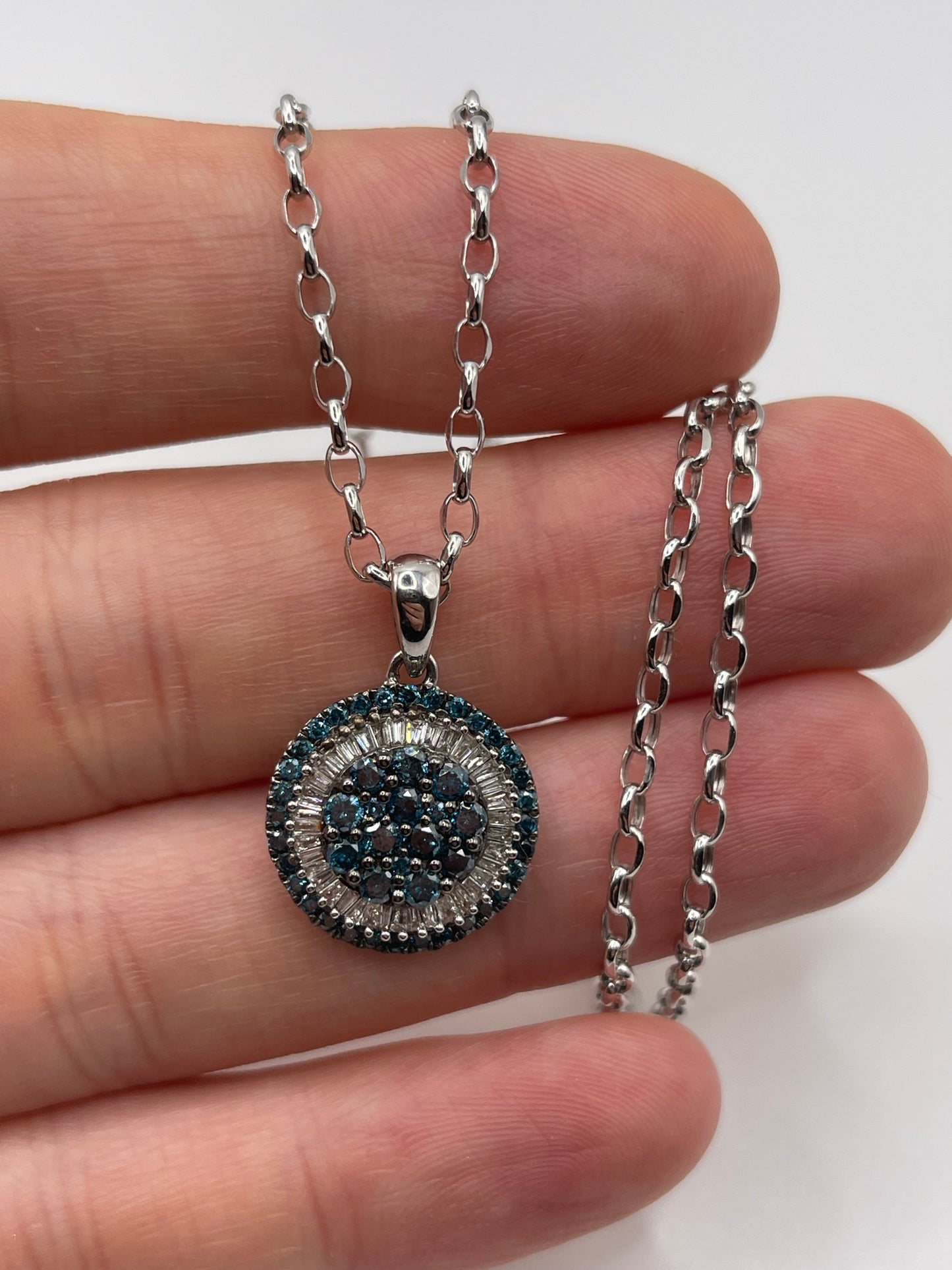9ct white gold diamond cluster necklace
