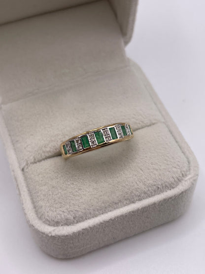 9ct gold emerald and diamond ring