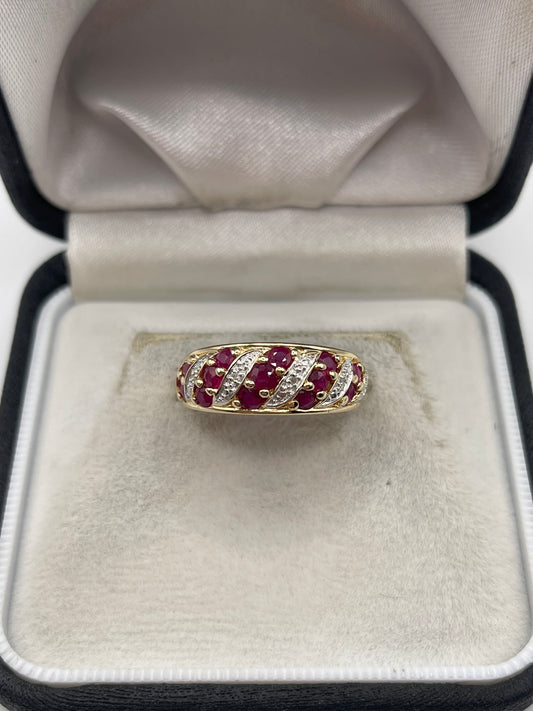 14ct gold ruby and diamond ring