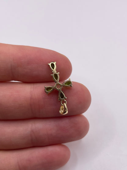 9ct gold diopside and zircon cross pendant