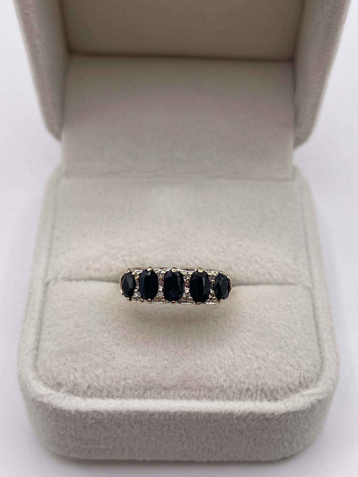 9ct gold sapphire and diamond ring