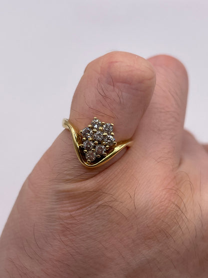 18ct gold diamond cluster ring