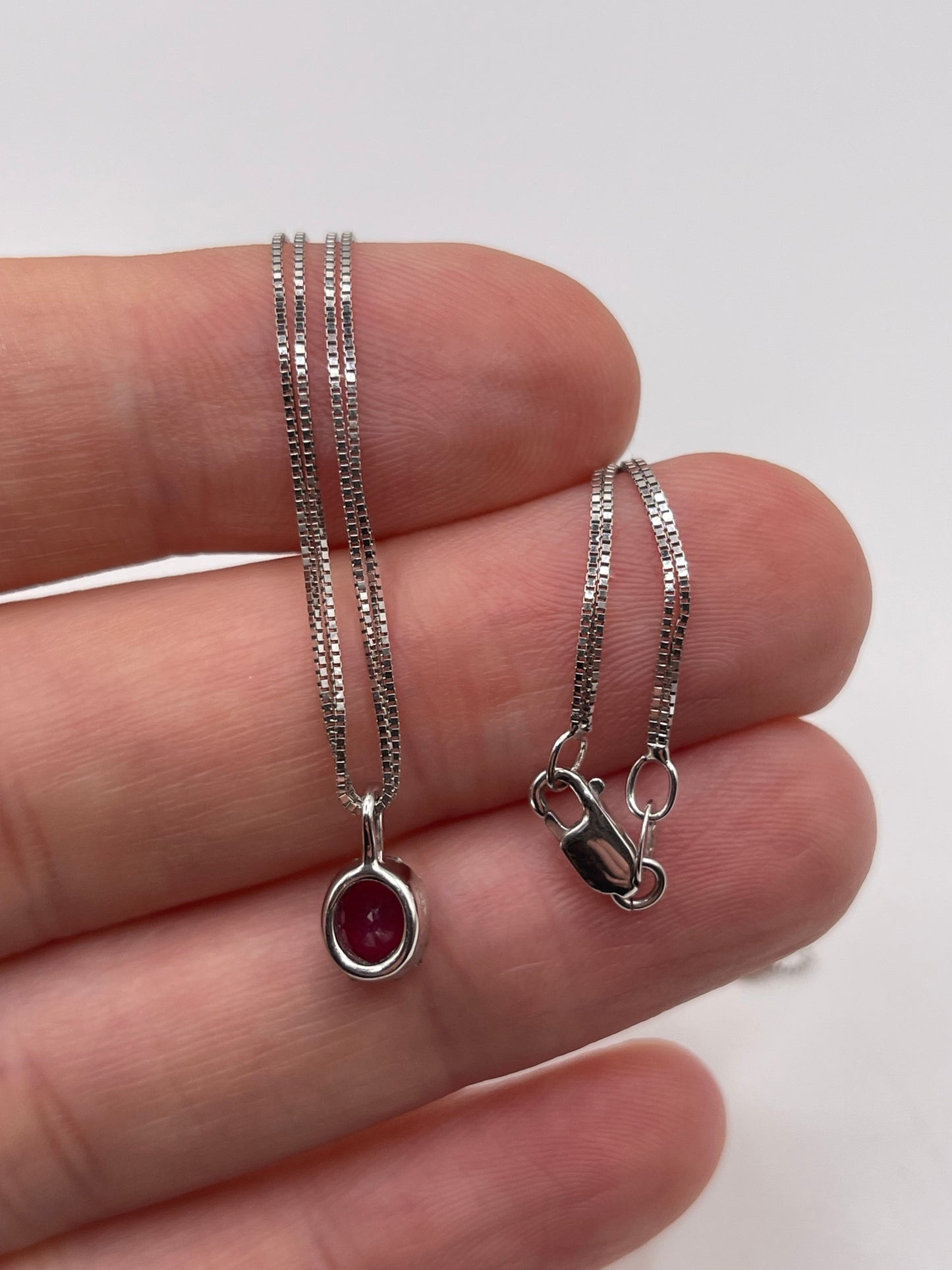 18ct white gold ruby and diamond necklace