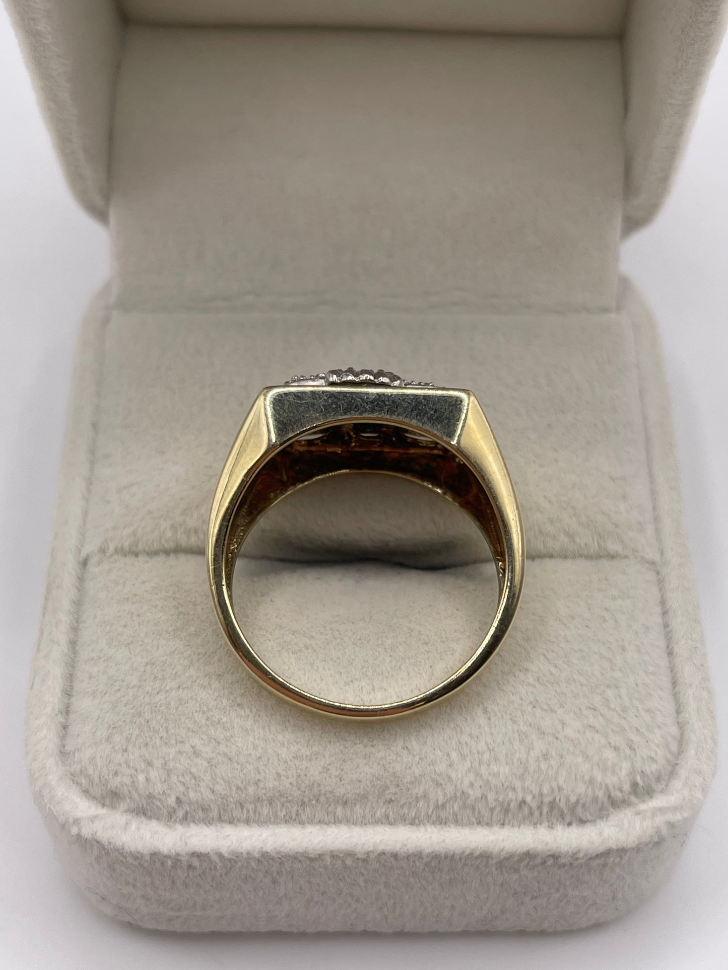 9ct gold diamond eagle ring