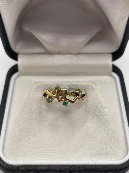 9ct gold emerald ring