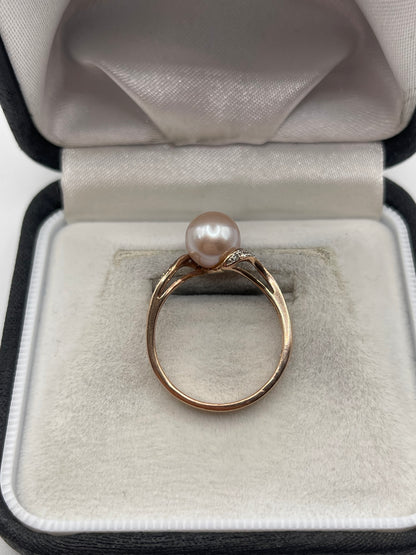 9ct rose gold pearl and diamond ring