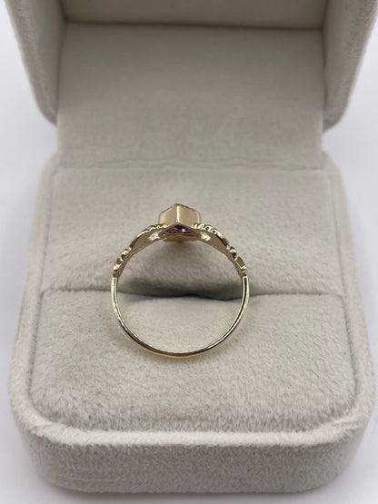 9ct gold amethyst claddagh ring