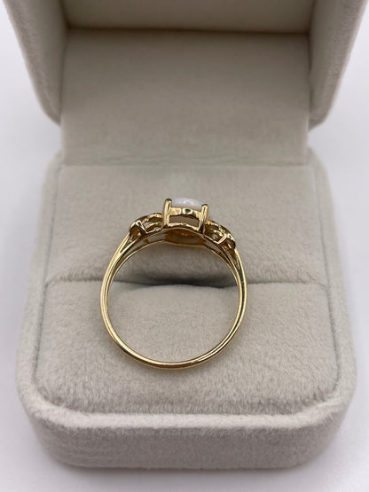 9ct gold opal ring