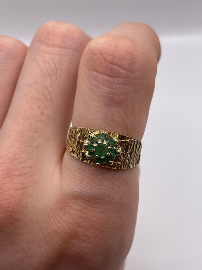 9ct gold emerald cluster ring