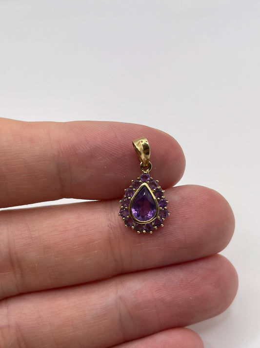 9ct gold amethyst pendant