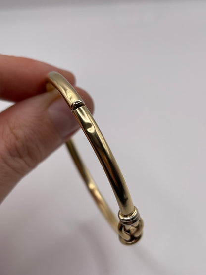 9ct gold knot bangle