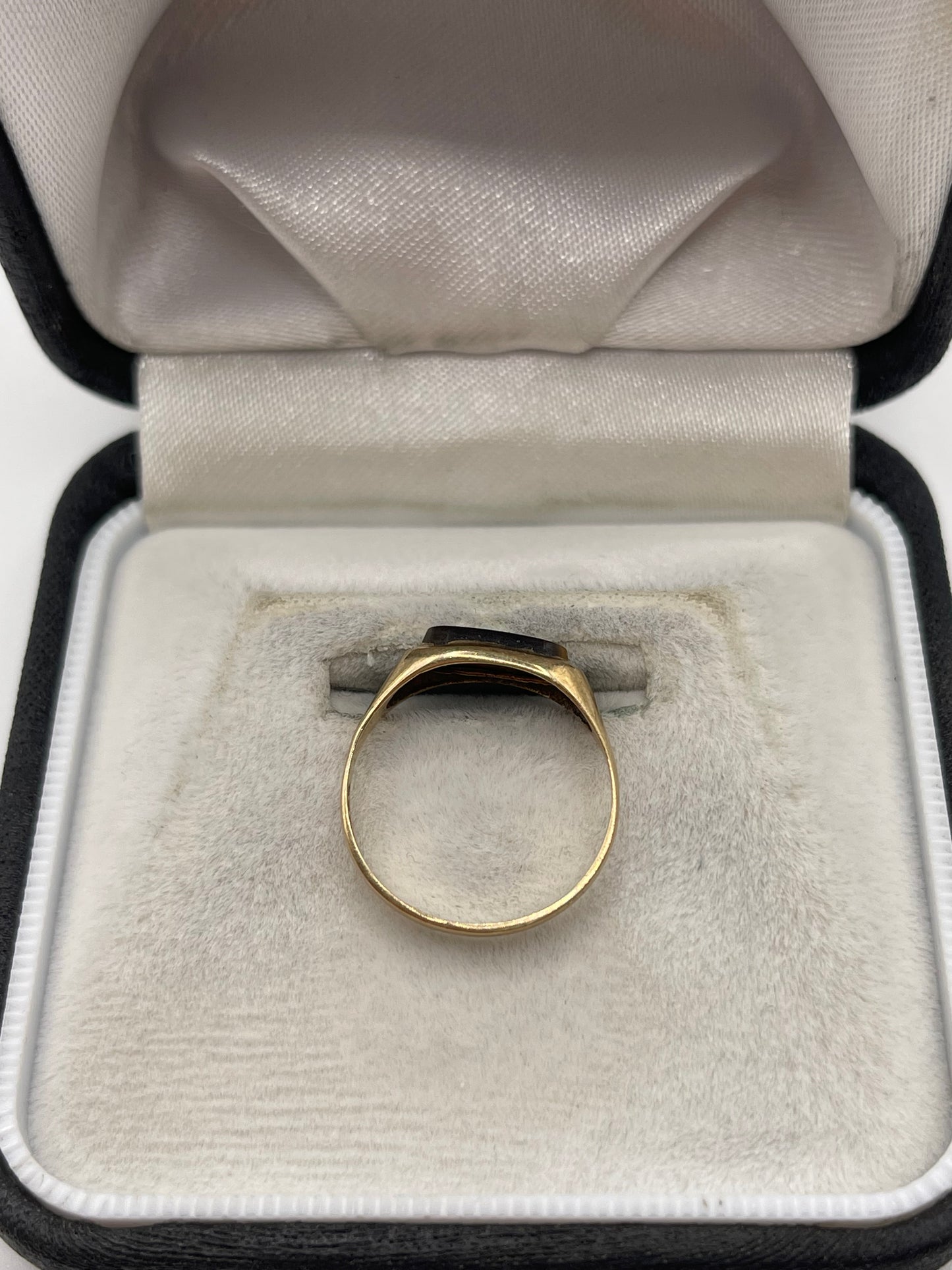 9ct gold tigers eye ring