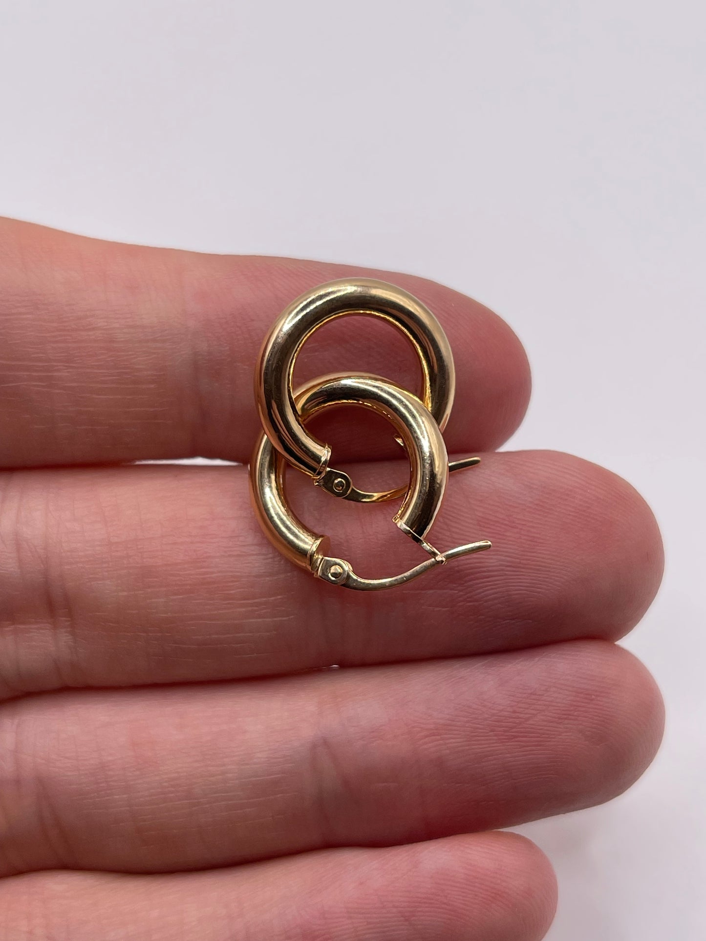 9ct gold creole earrings