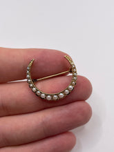 Load image into Gallery viewer, 9ct gold pearl crescent brooch
