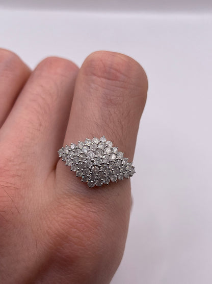 9ct white gold 1ct diamond cluster ring