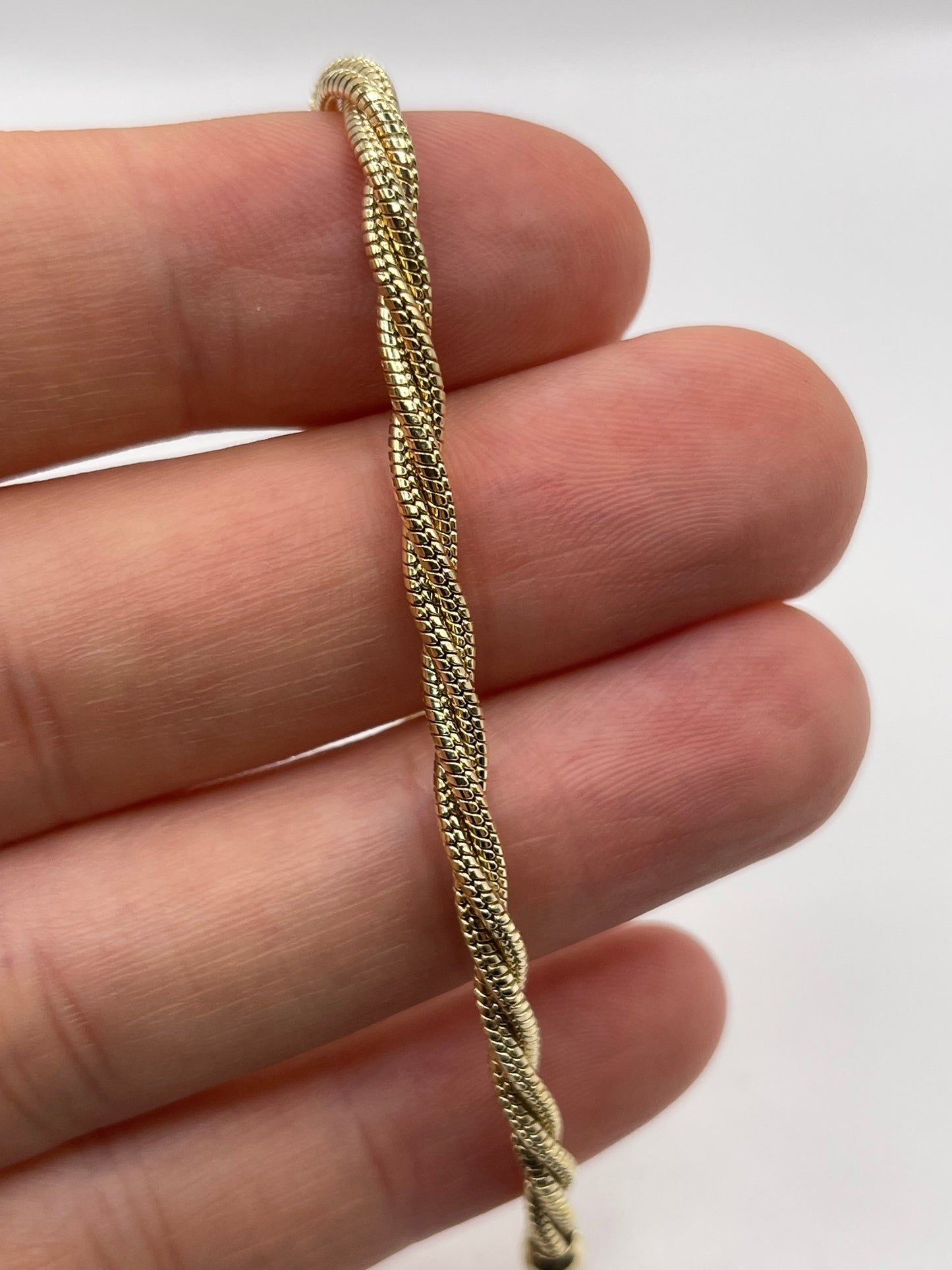 9ct gold bracelet