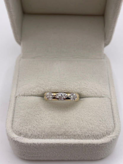 9ct gold cz gypsy ring