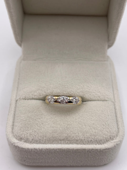 9ct gold cz gypsy ring