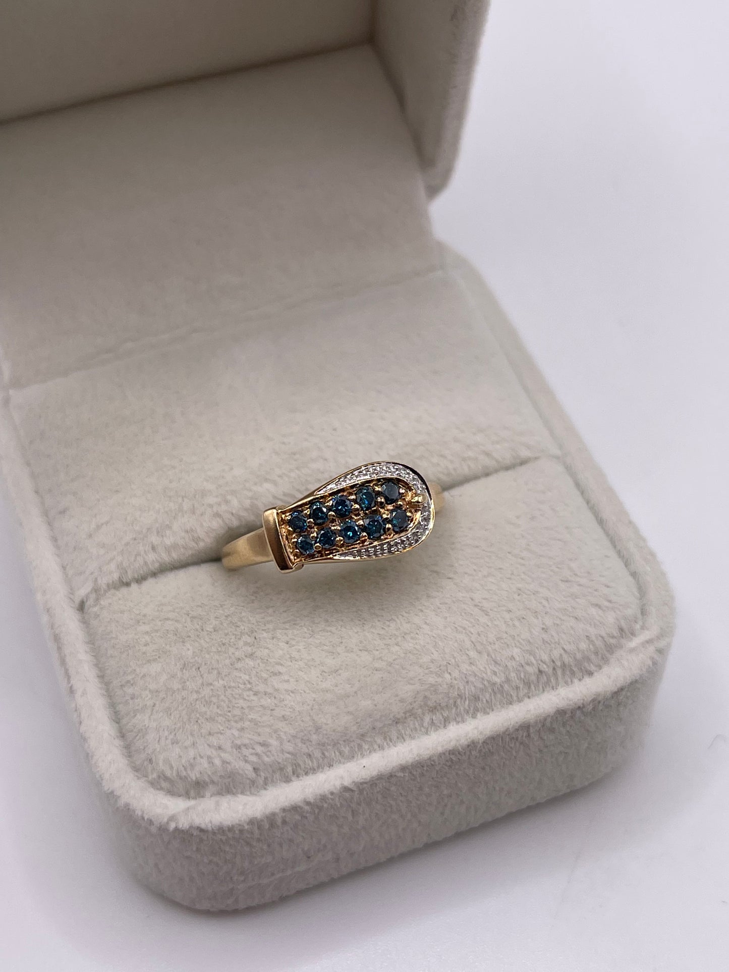 9ct gold diamond buckle ring