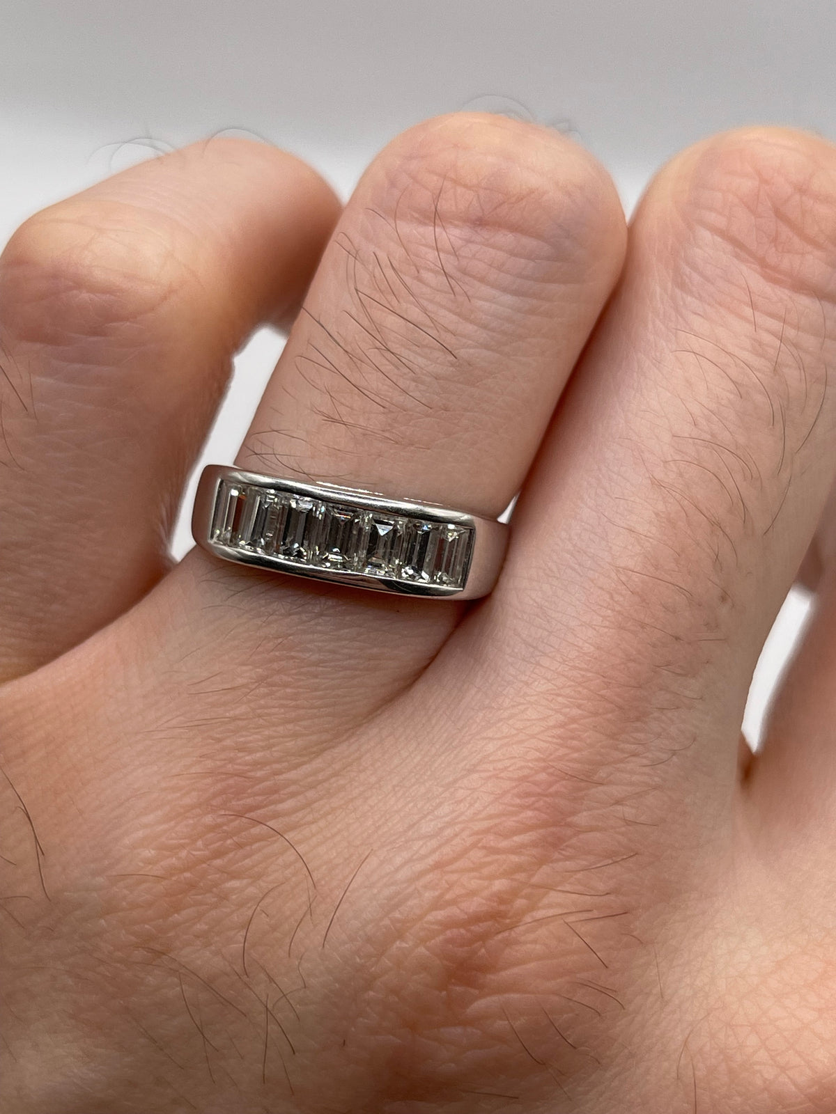18ct white gold 1.43ct diamond ring