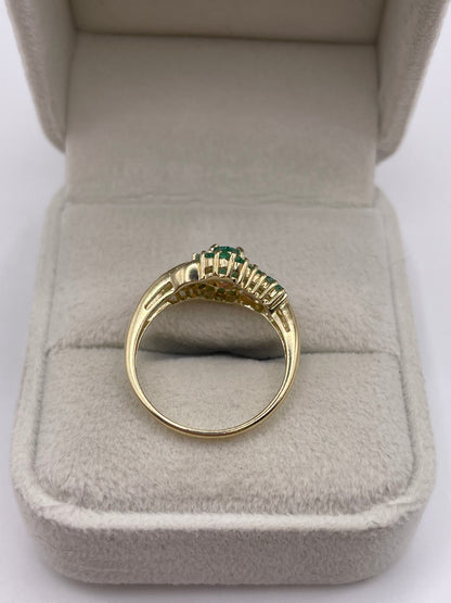 9ct gold emerald and diamond ring