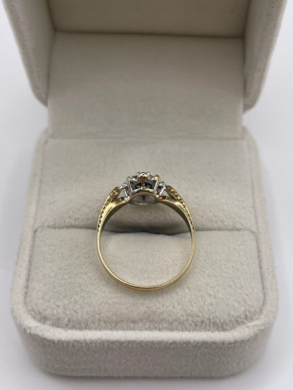 9ct gold topaz and diamond ring