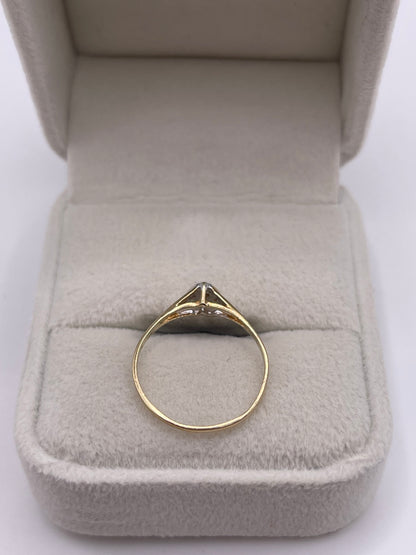 9ct gold diamond ring