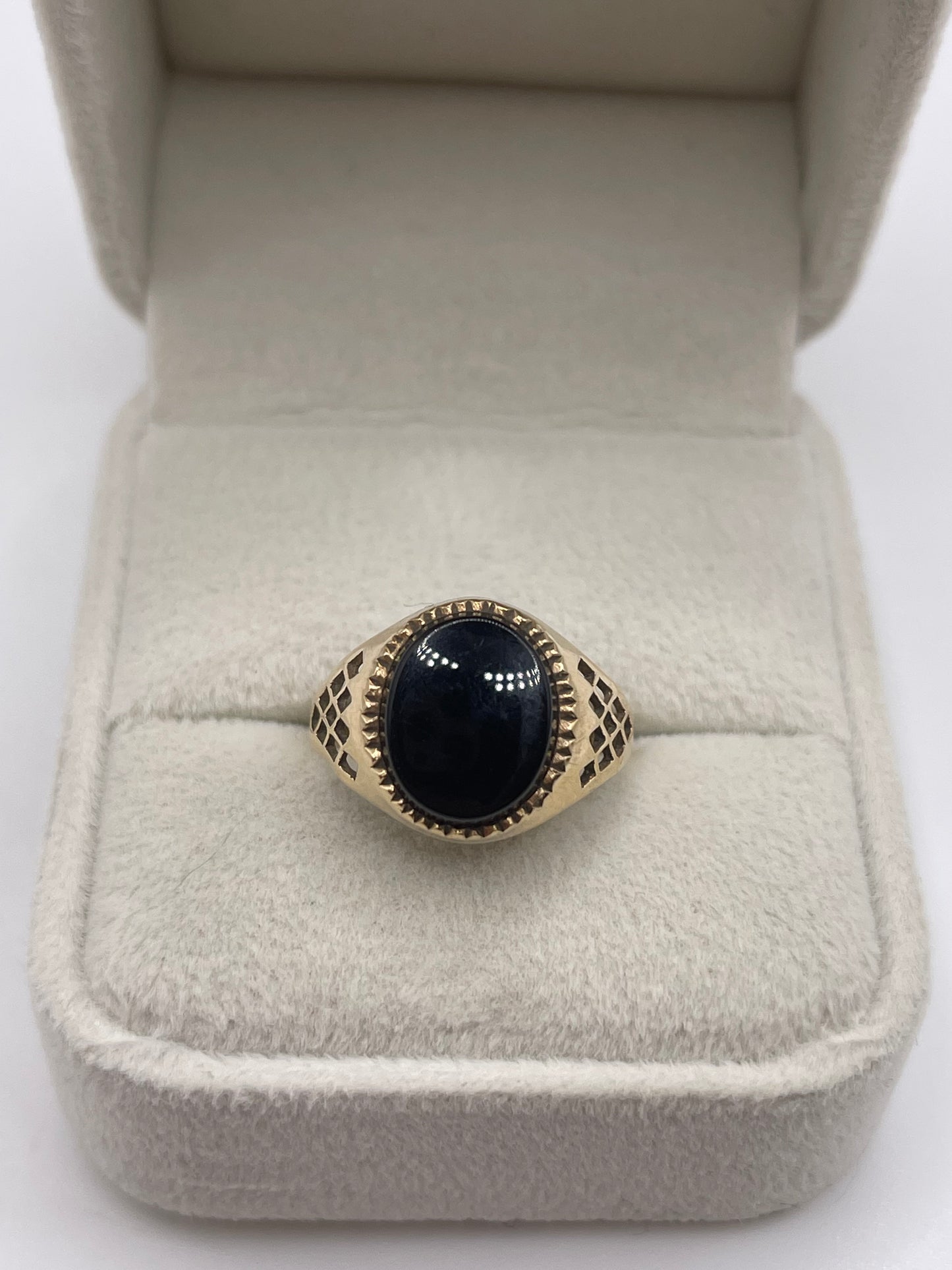 9ct gold onyx signet ring