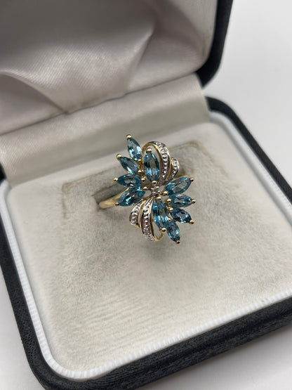 9ct gold topaz and diamond ring