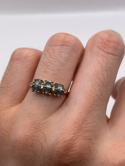 9ct gold alexandrite and zircon ring