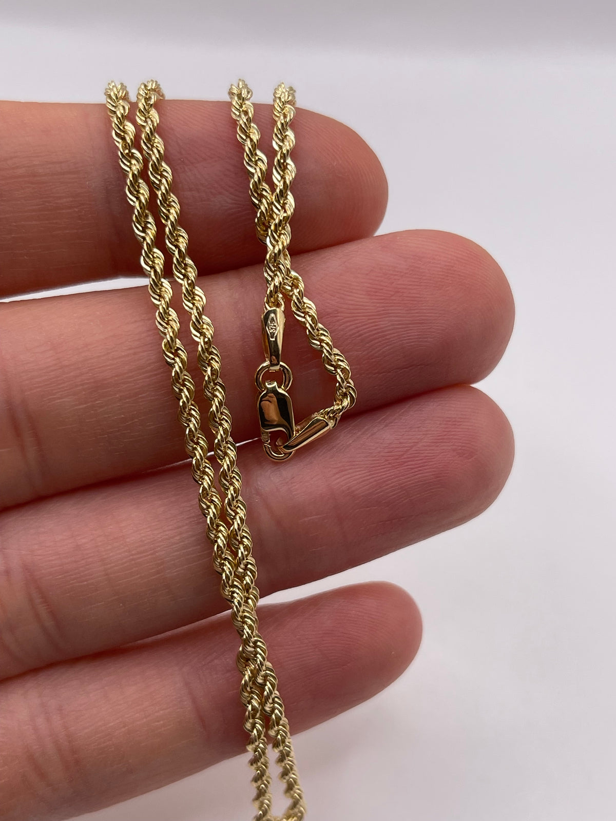 9ct gold chain 515
