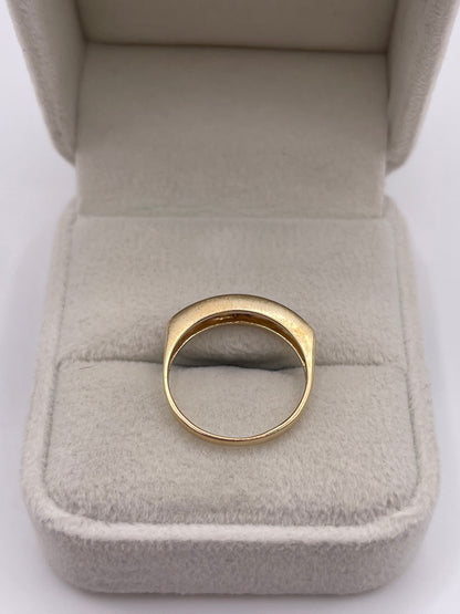 9ct gold ruby and diamond ring