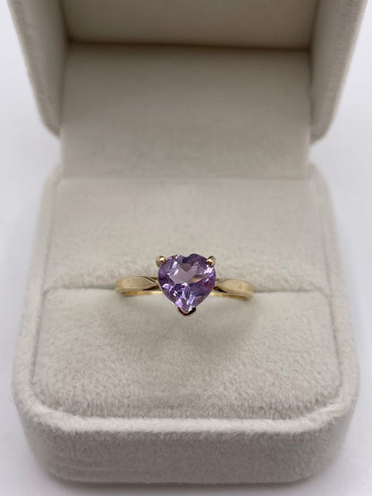 9ct gold amethyst heart ring