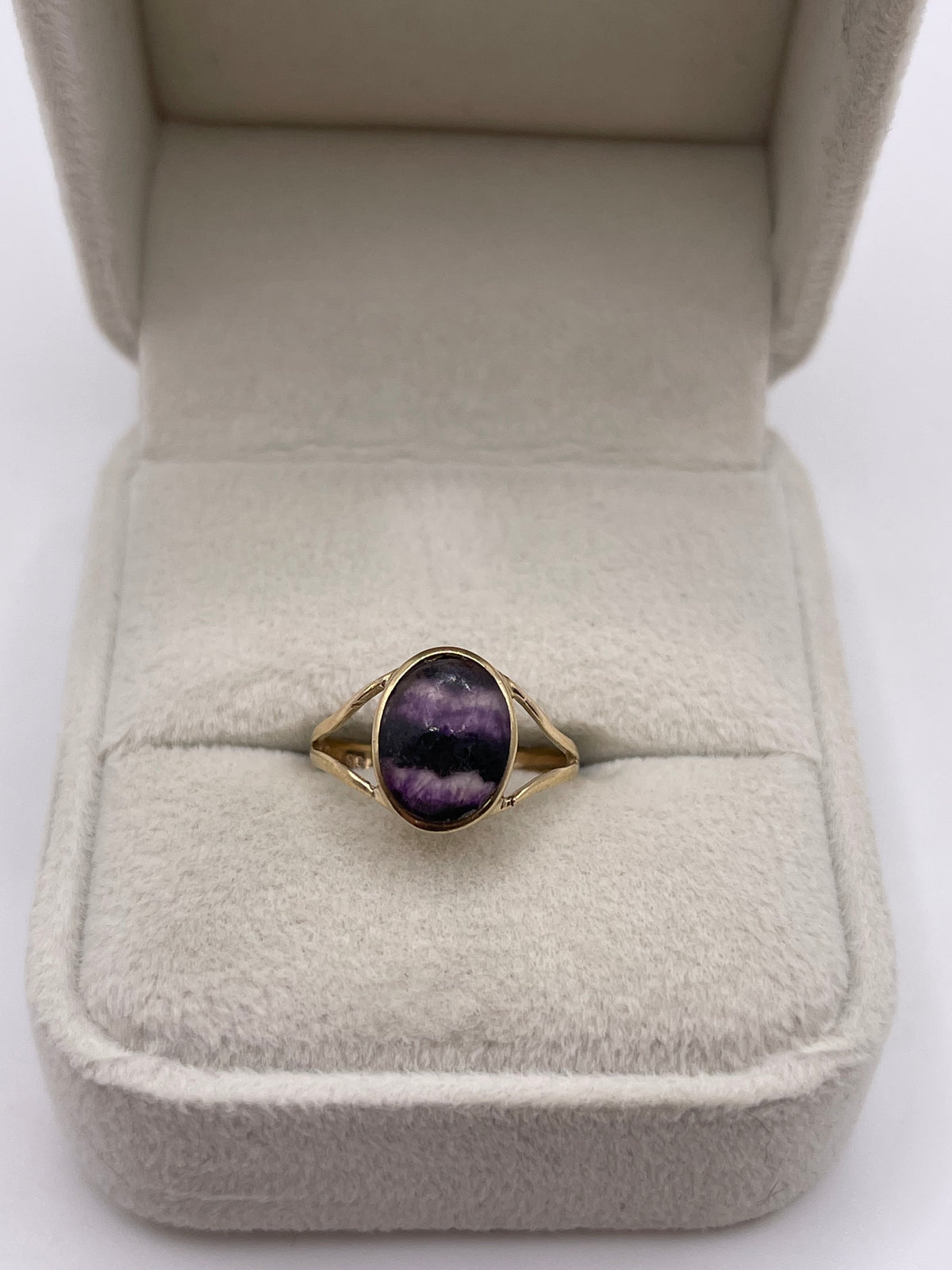 9ct gold blue John ring