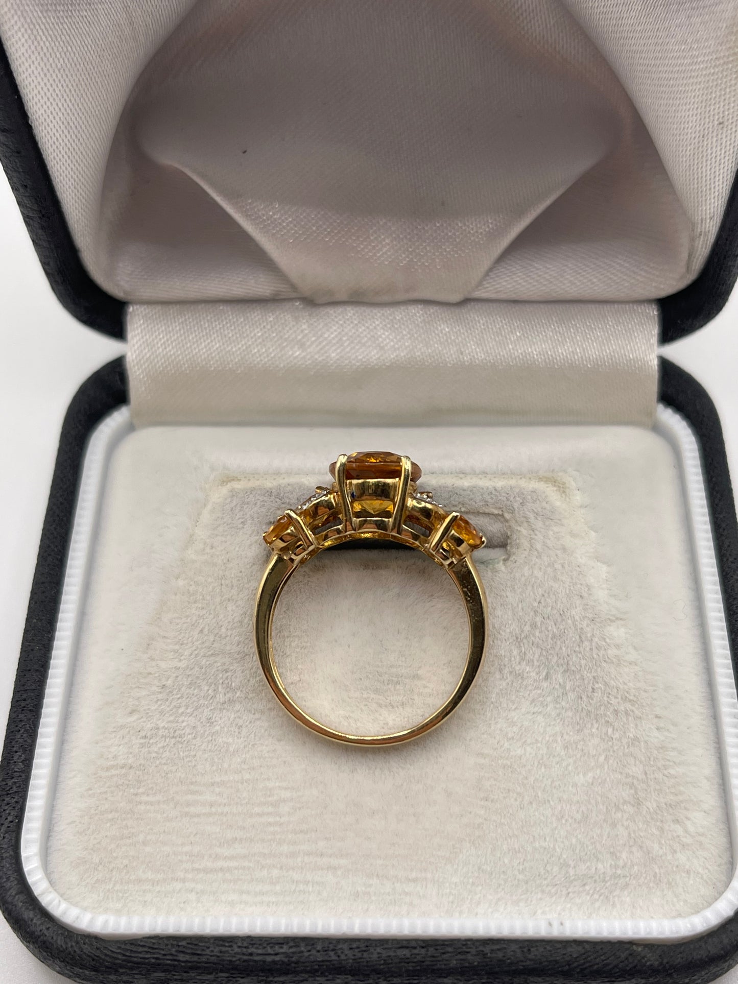 9ct gold citrine and diamond ring