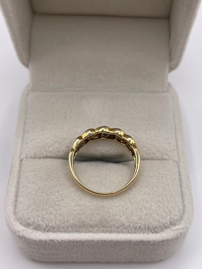 9ct gold sapphire and diamond ring