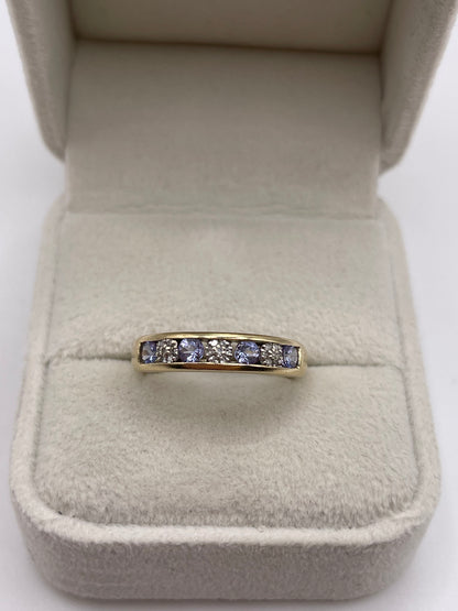 9ct gold tanzanite and diamond ring