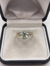 Load image into Gallery viewer, Glenn Lehrer 9ct gold green amethyst and diamond ring
