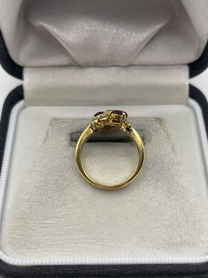 18ct gold ruby and diamond ring