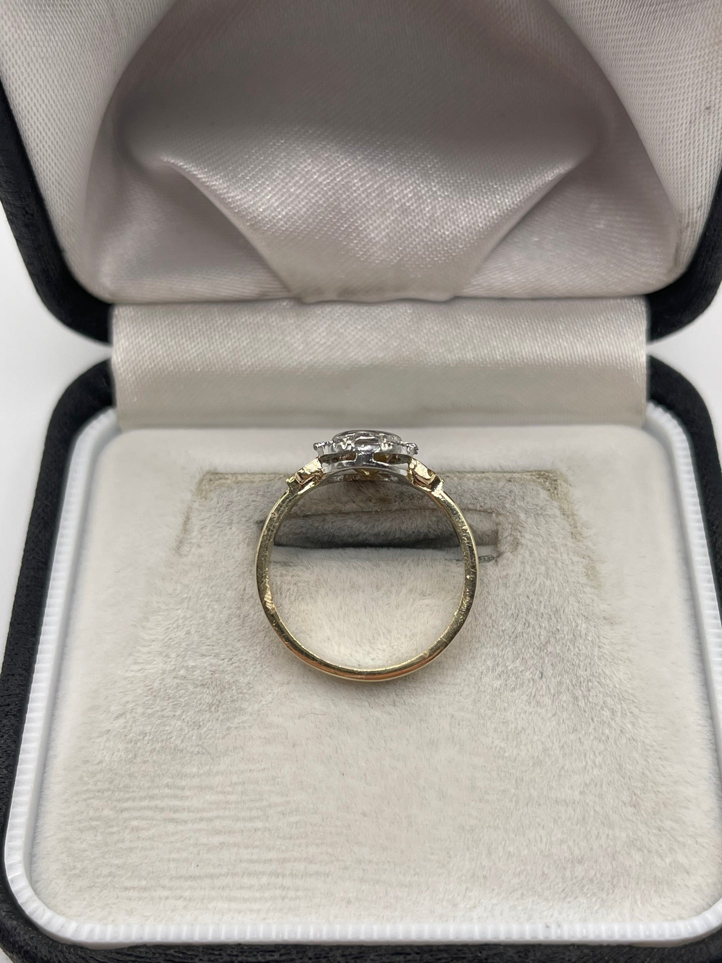 9ct gold citrine and diamond ring