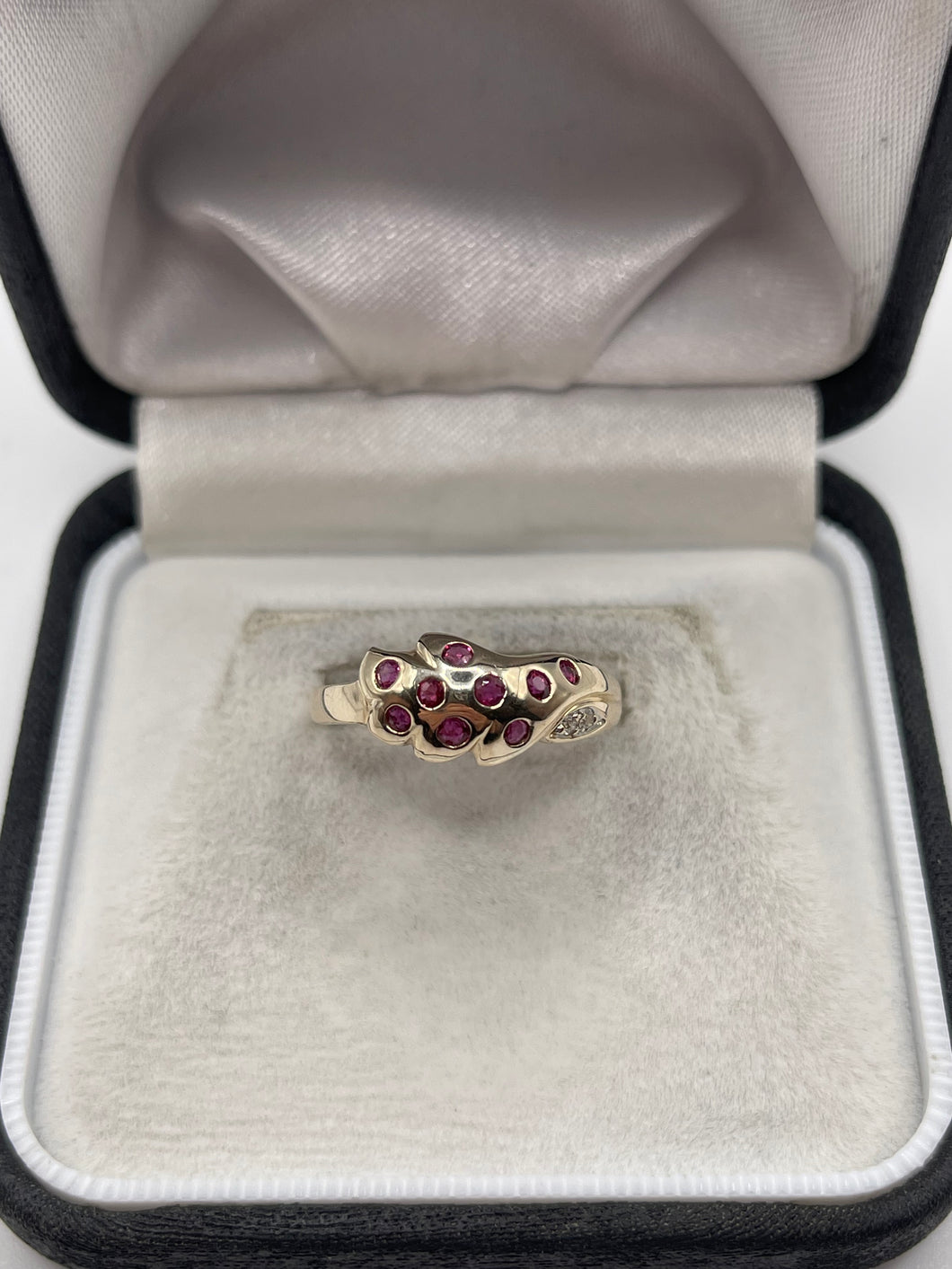 9ct gold ruby and cz ring