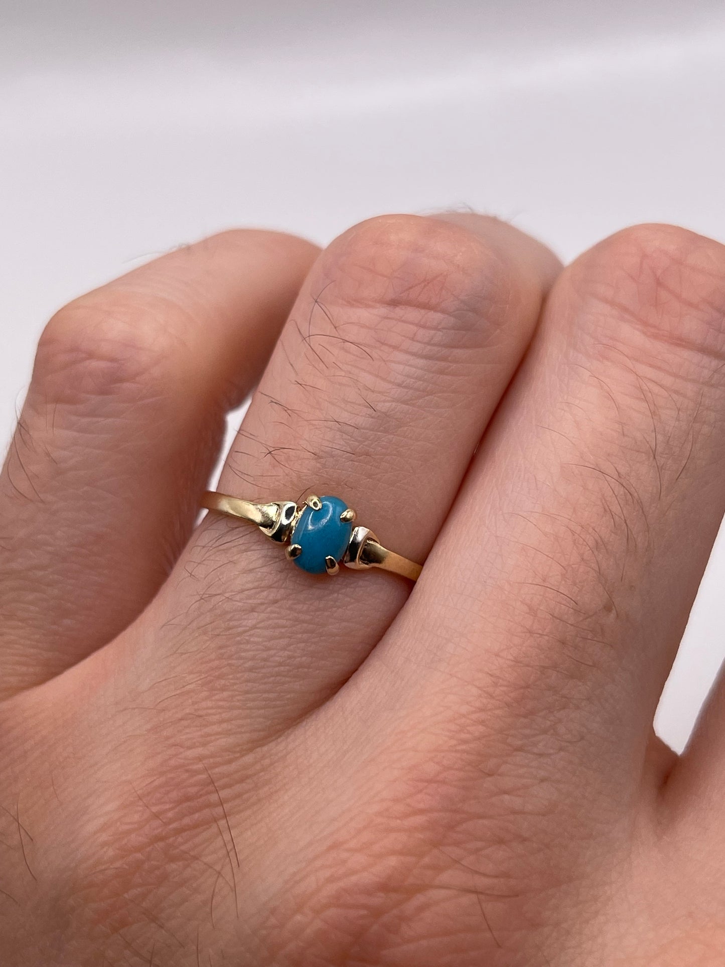 9ct gold turquoise ring