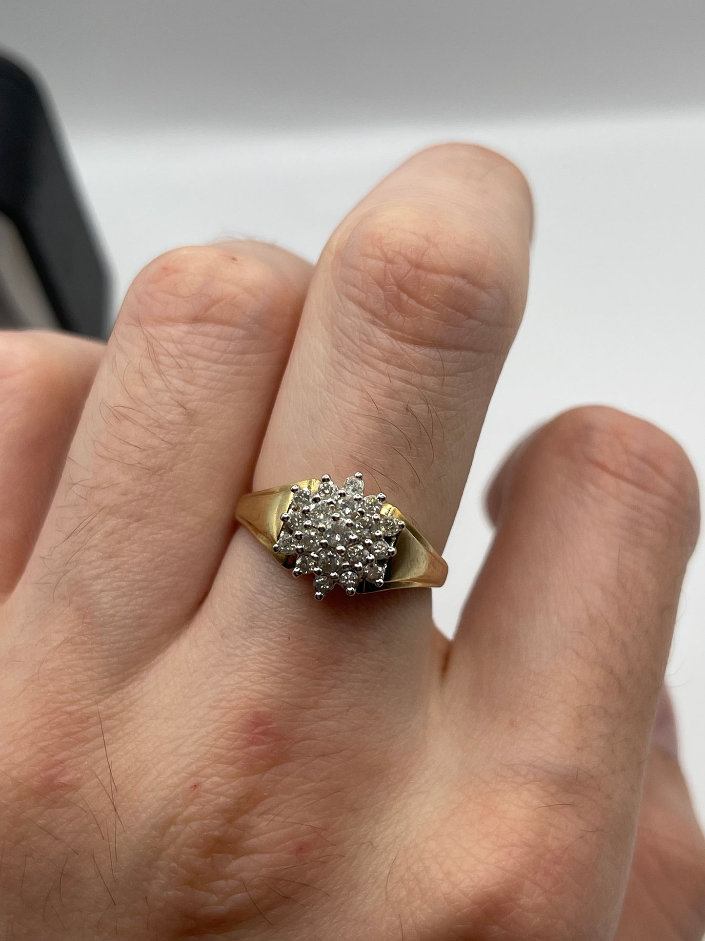 9ct gold 50 point diamond cluster ring