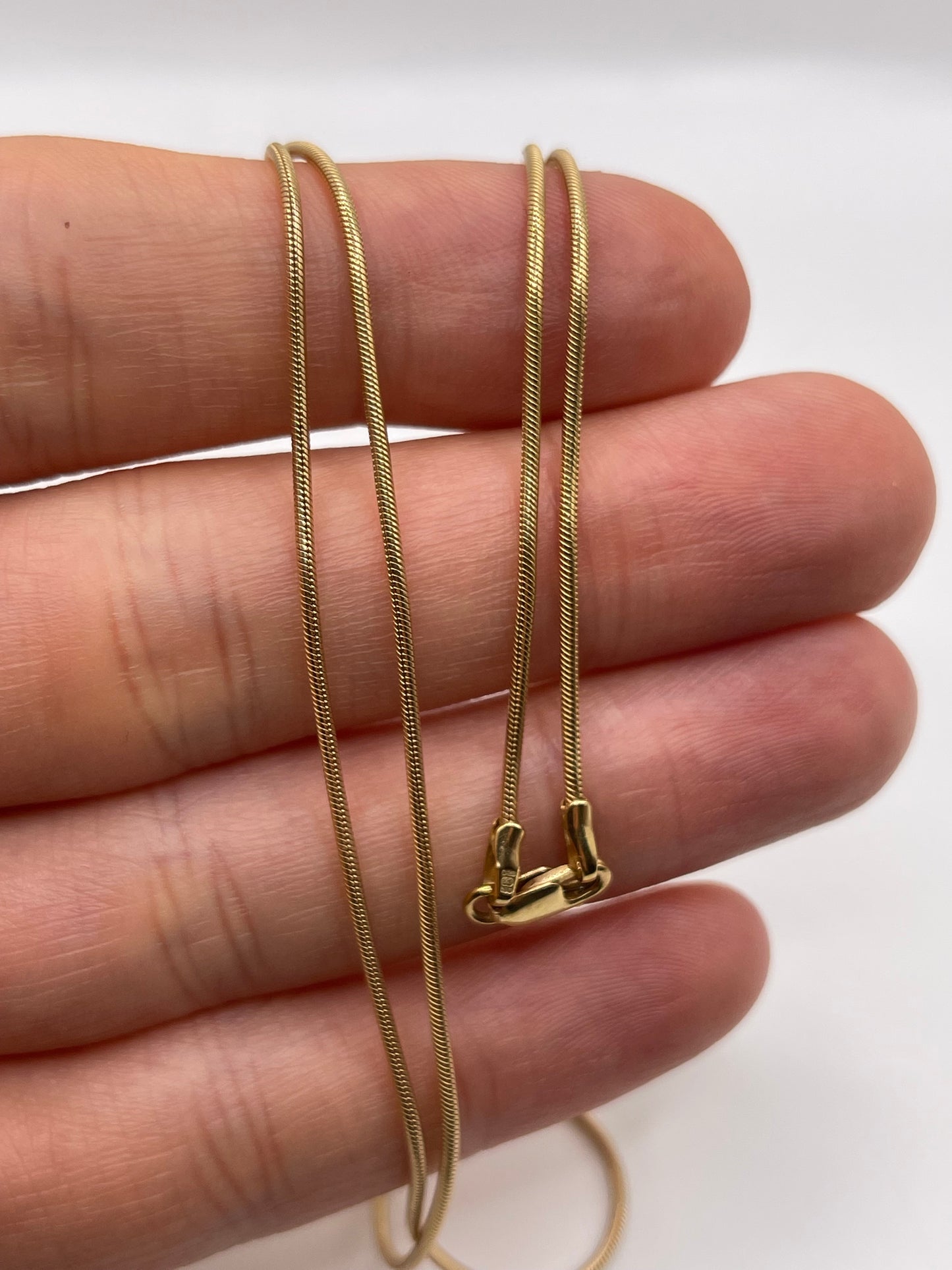 9ct gold chain 493