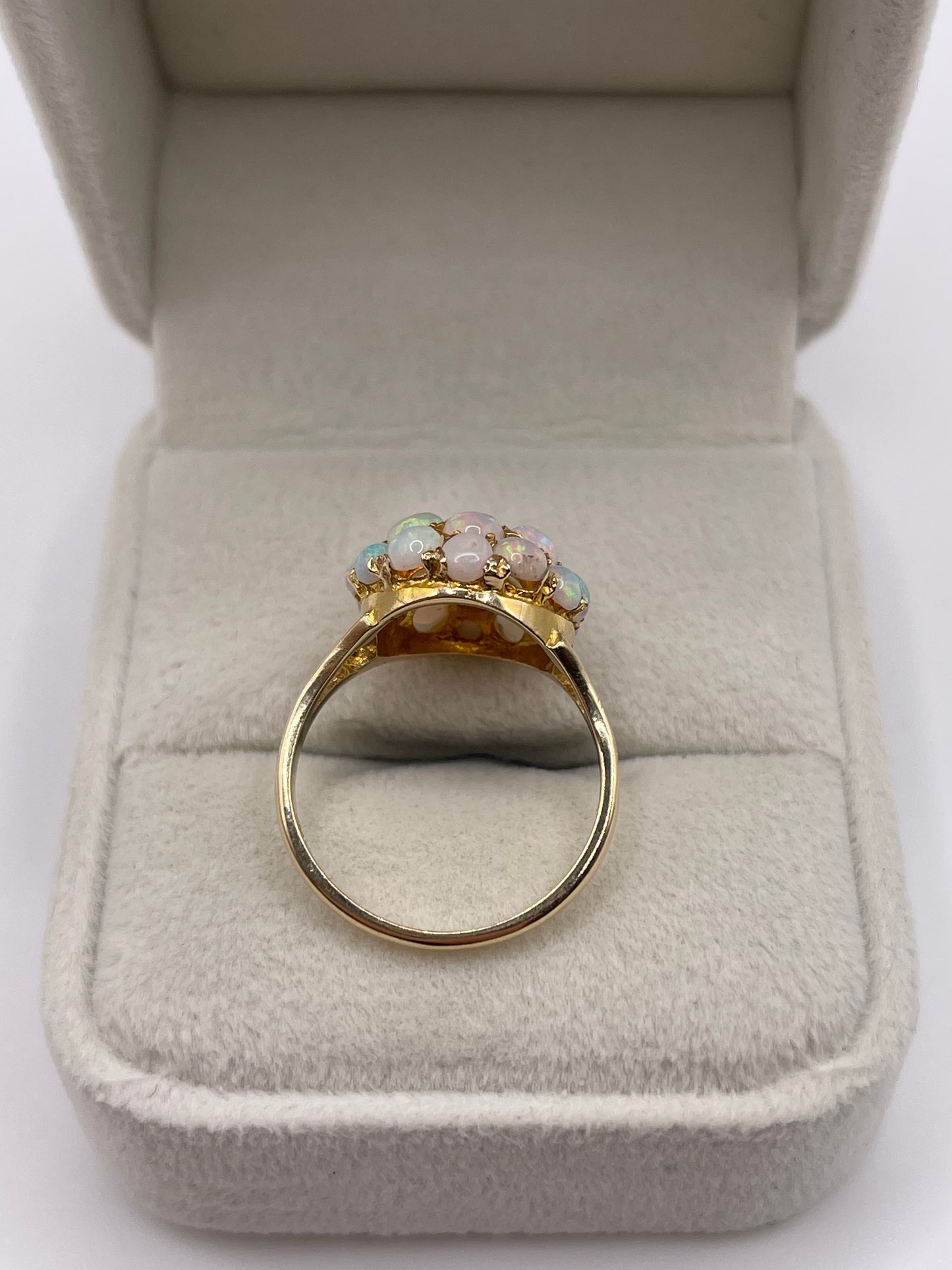 9ct gold opal cluster ring